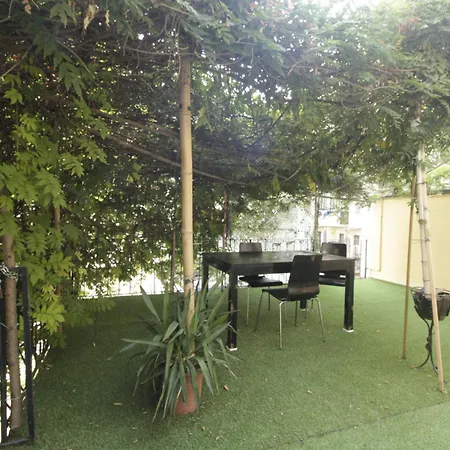 Elegante Con Giardino In Centro Storico Apartment *