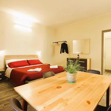 Apartment Elegante Con Giardino In Centro Storico *